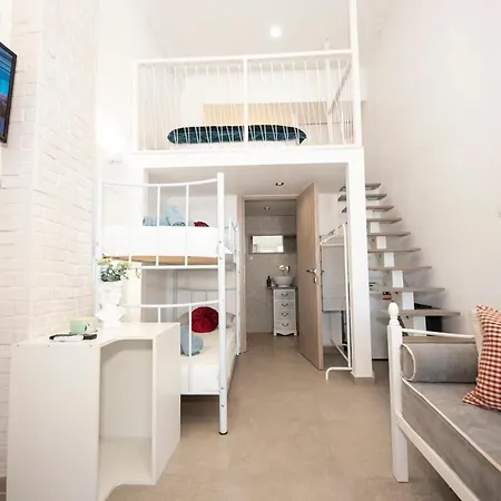 Nyaraló Fully Renovated Beachfront Loft In Fourka *